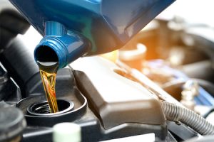 Do You Really Need To Change Motor Oil Every 3,000 Miles? | Express Car