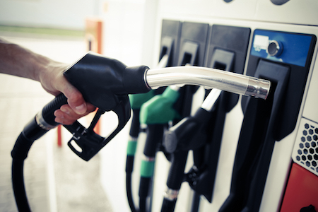 Cómo hacer que su automóvil sea más eficiente con el aumento de los precios de la gasolina